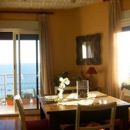 Cozy-Elegant Apartment อาลิกันเต ภายนอก รูปภาพ