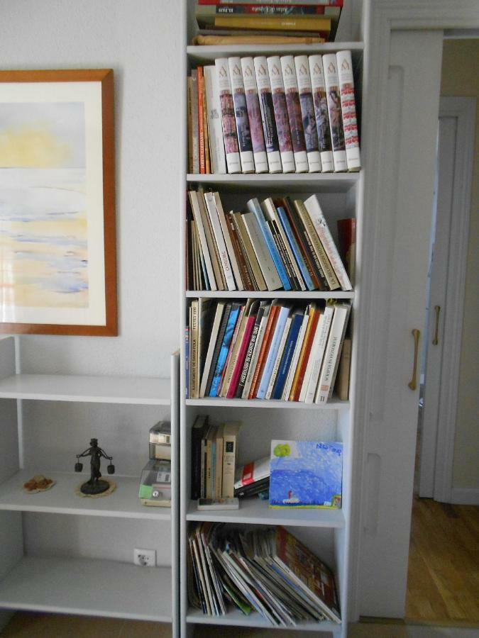Cozy-Elegant Apartment อาลิกันเต ภายนอก รูปภาพ